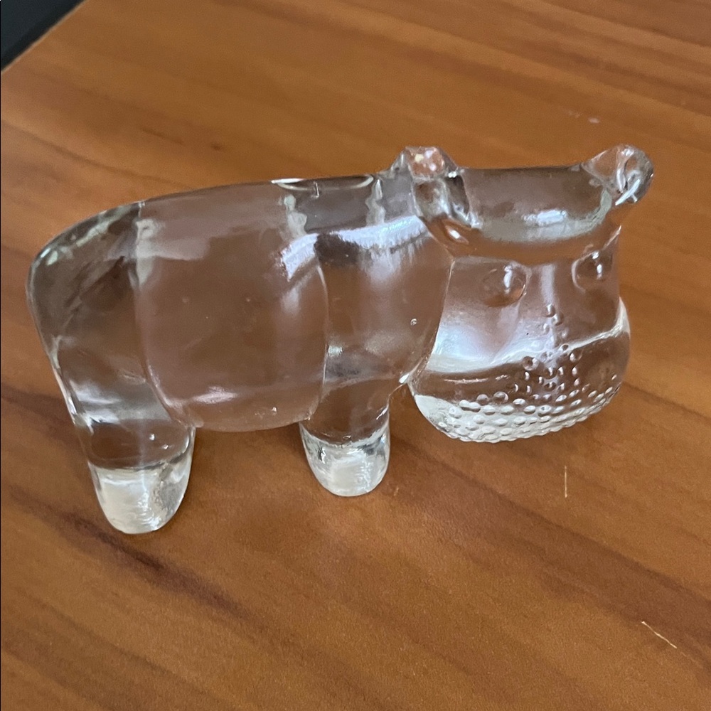 Clear Glass Hippo Figurine - Picture 2 of 4